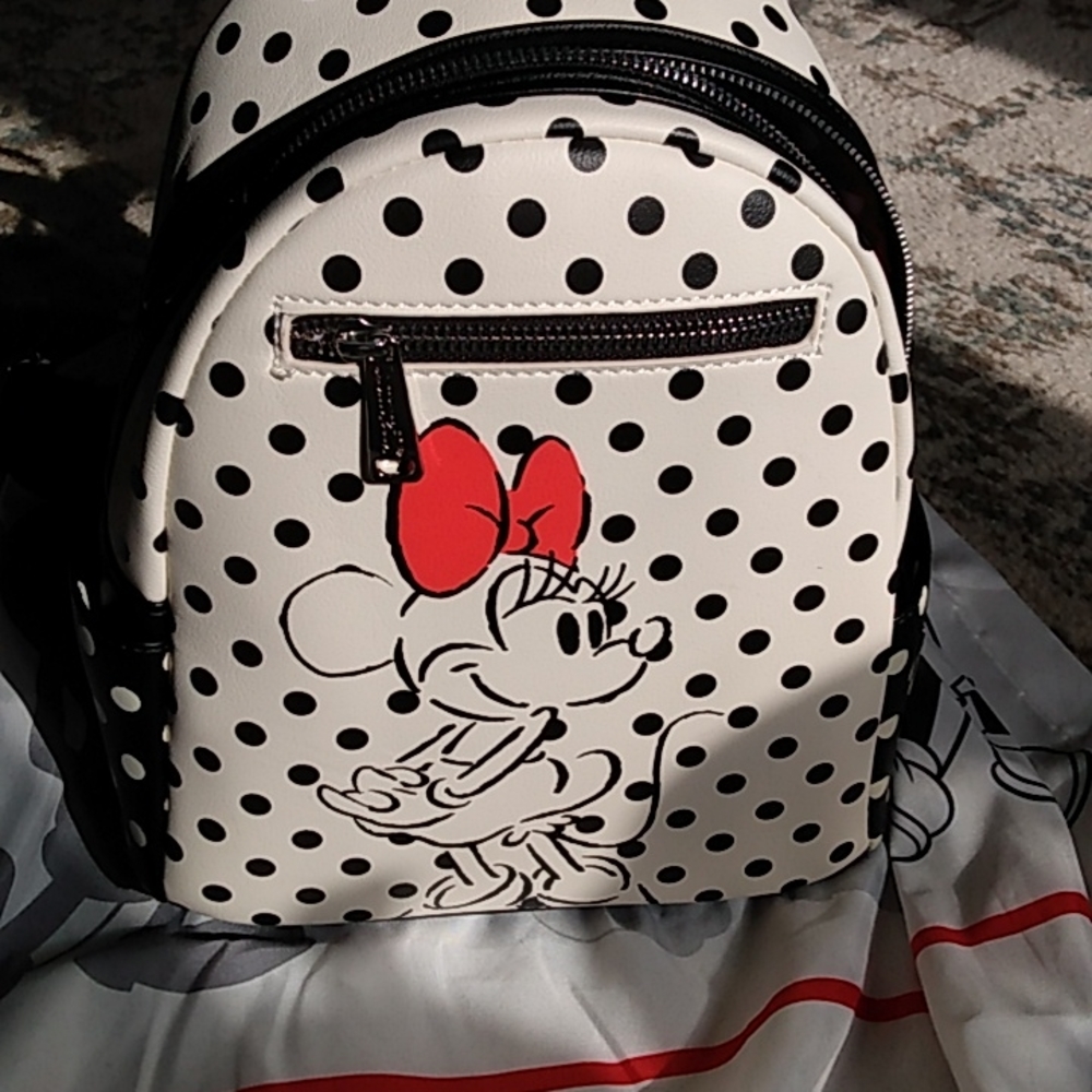 LOUNGEFLY MINNIE MOUSE BACKPACK